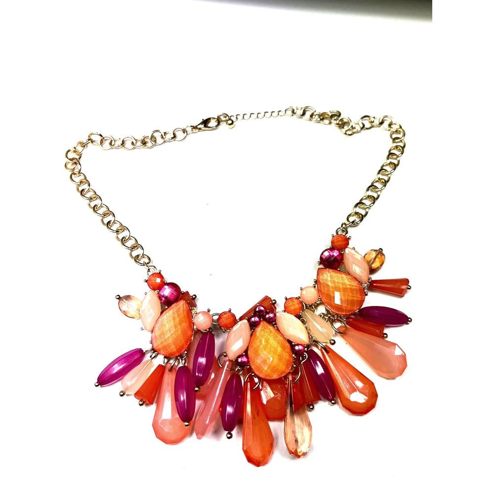 Fuchsia and Peach Statement Necklace Bold Beaded Choker Gold Tone Chain Necklace - Picture 2 of 6